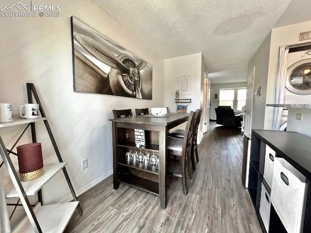 Image 16 of 41: Dining Area