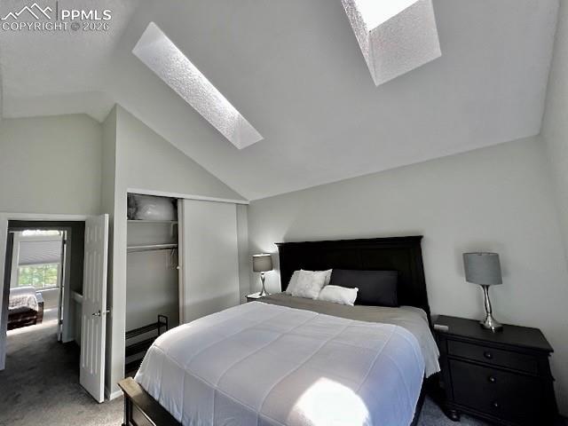 Image 23 of 41: Bedroom