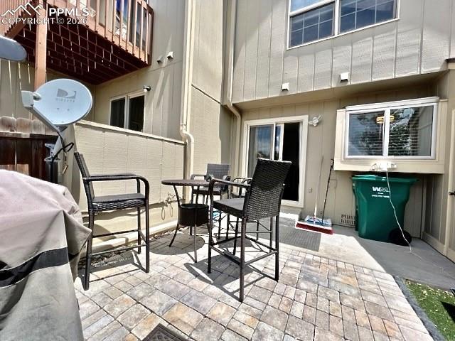 Image 36 of 41: Patio