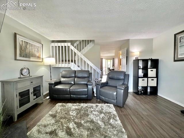 Image 6 of 41: Living Room