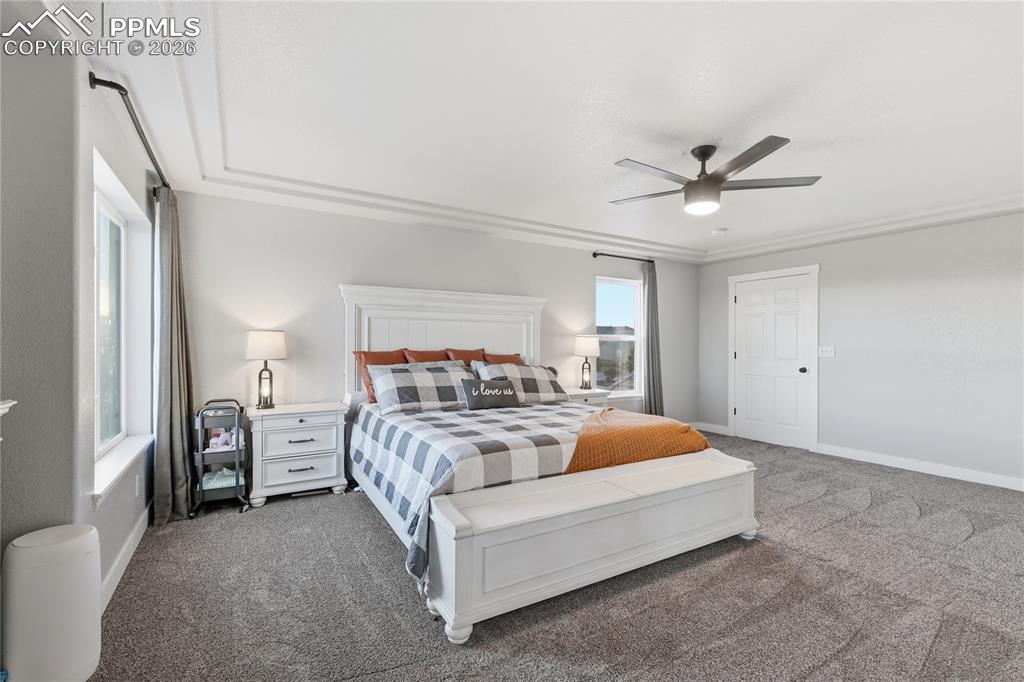 Image 34 of 48: Bedroom