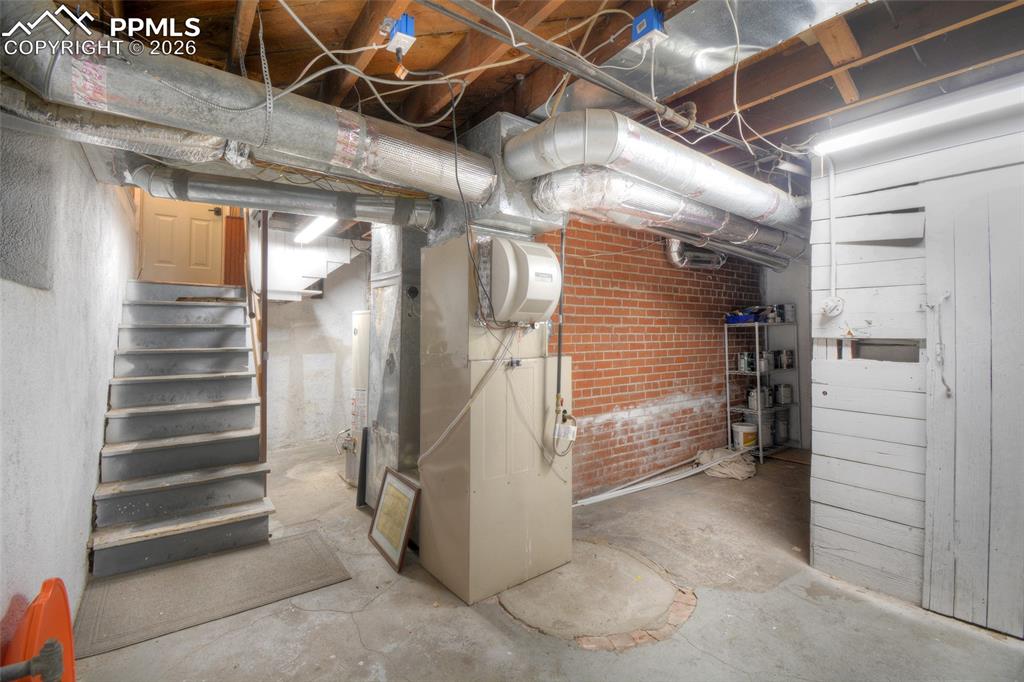 Image 35 of 41: Basement