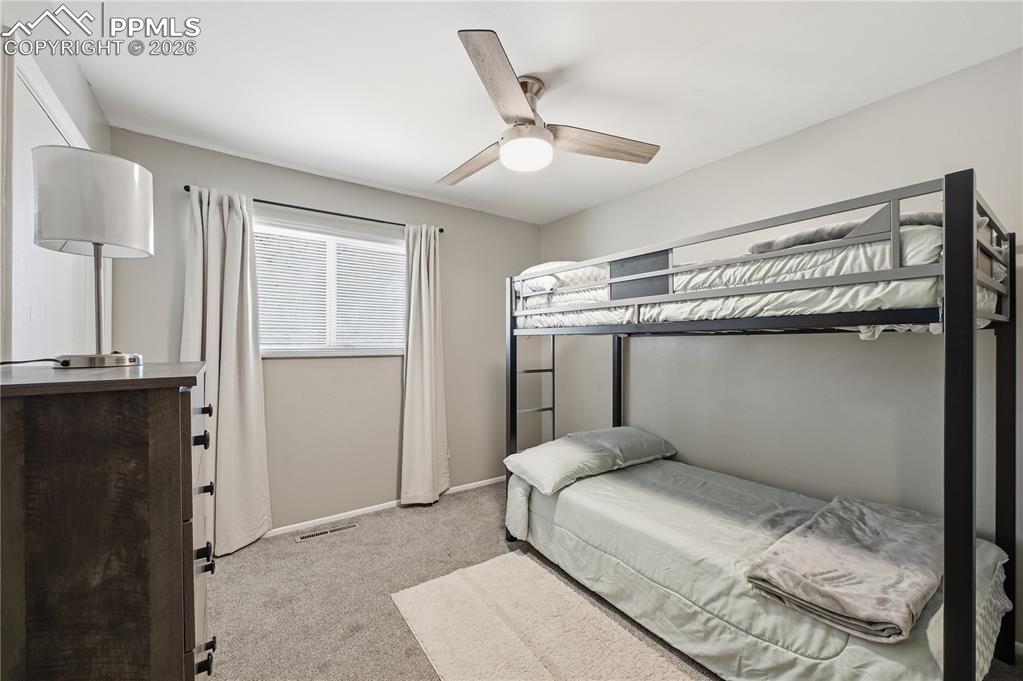 Image 13 of 26: Bedroom