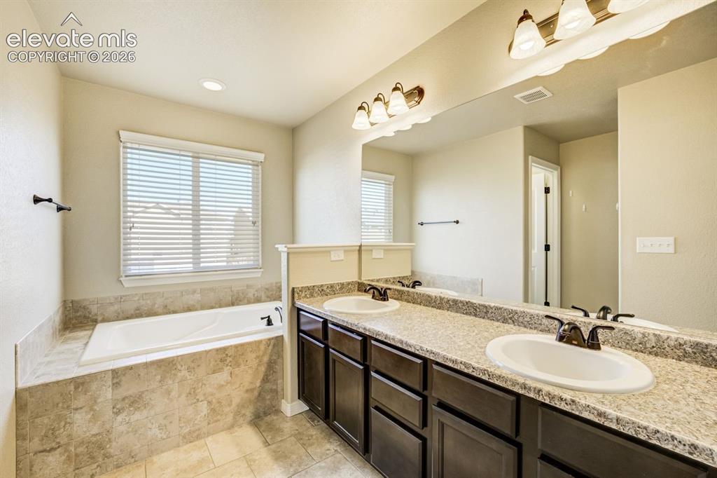Image 29 of 45: Master Bathroom