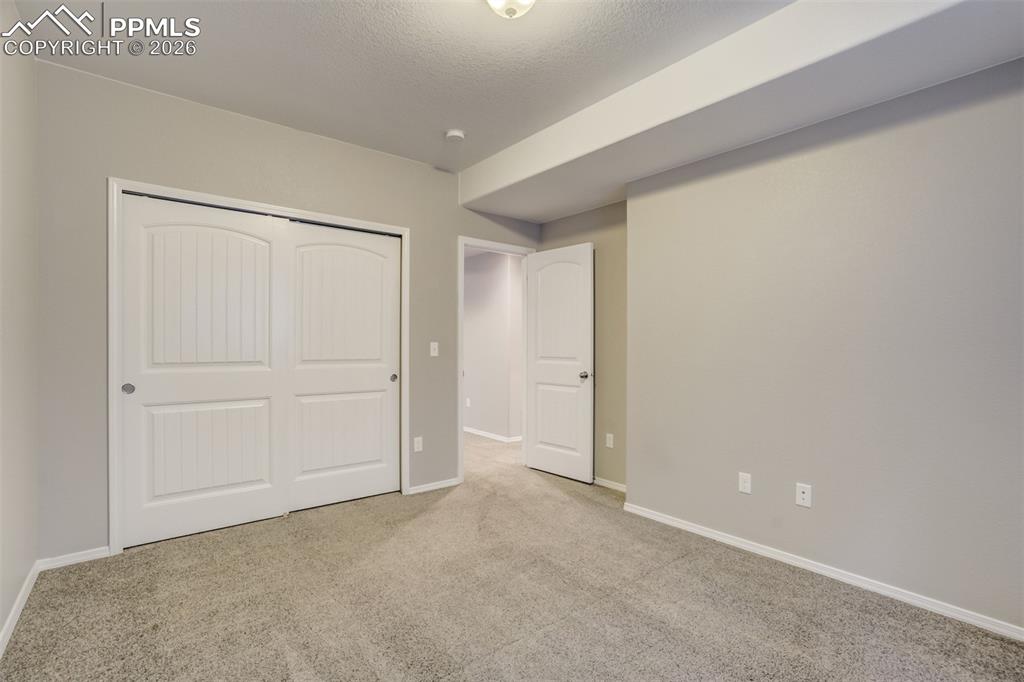 Image 41 of 50: Bedroom