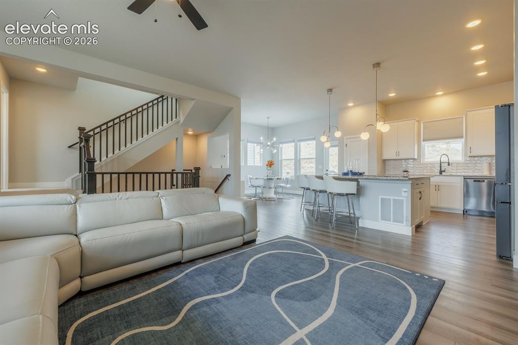 Image 16 of 47: Living Room