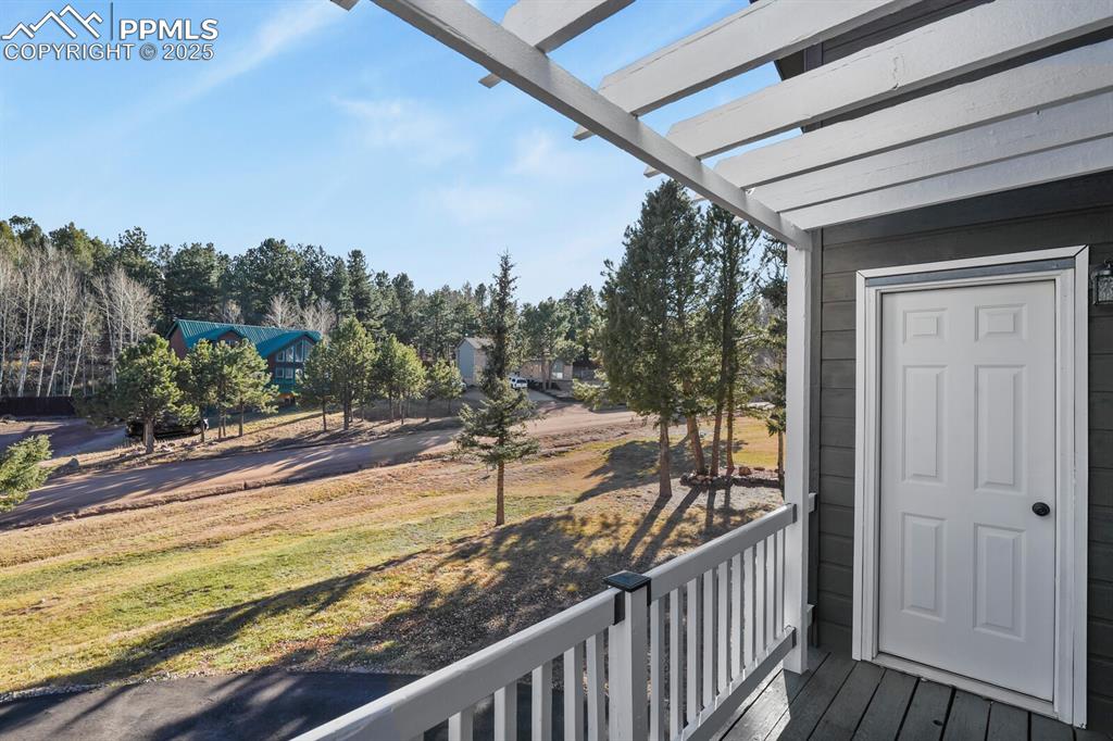 Image 26 of 47: Deck