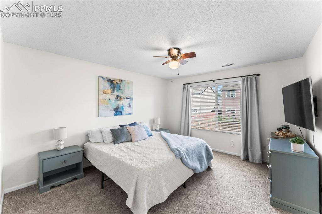 Image 11 of 20: Master Bedroom