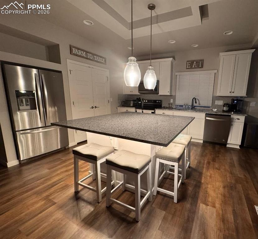 Image 2 of 42: Floorplan