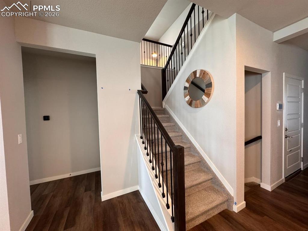 Image 22 of 42: Laundry