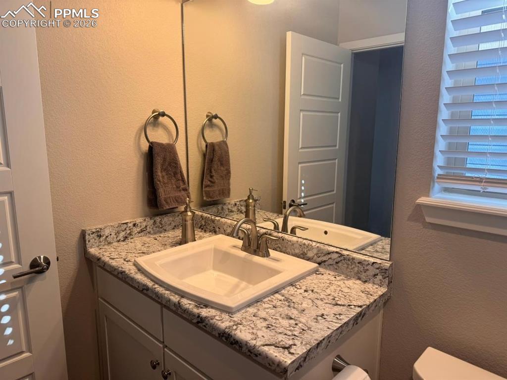 Image 34 of 42: Basement Bedroom