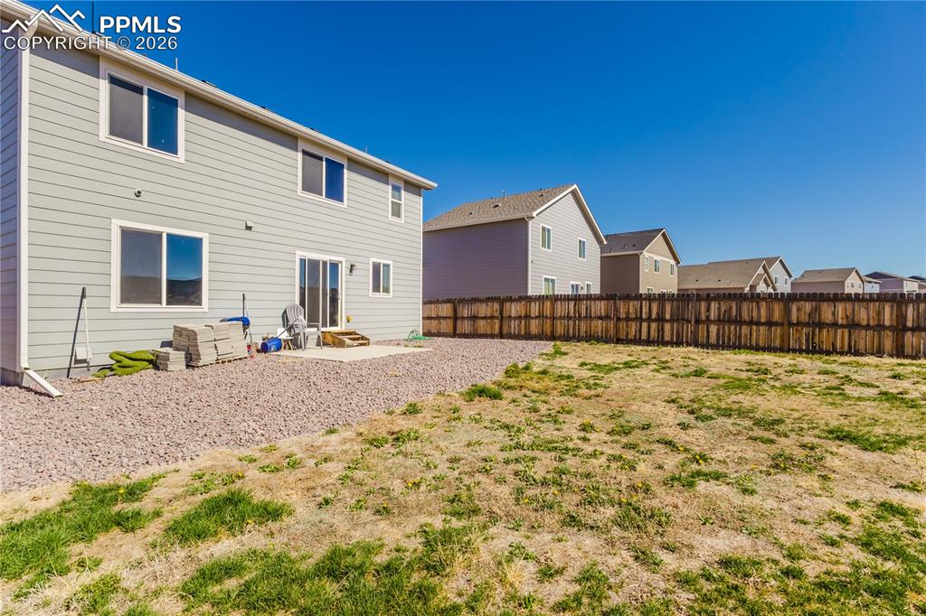 Image 38 of 39: Back of Structure