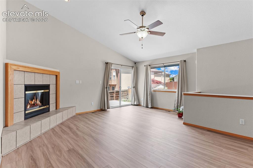 Image 10 of 28: Living Room