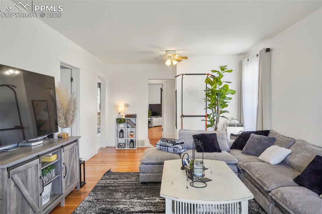 Image 2 of 36: Living Room