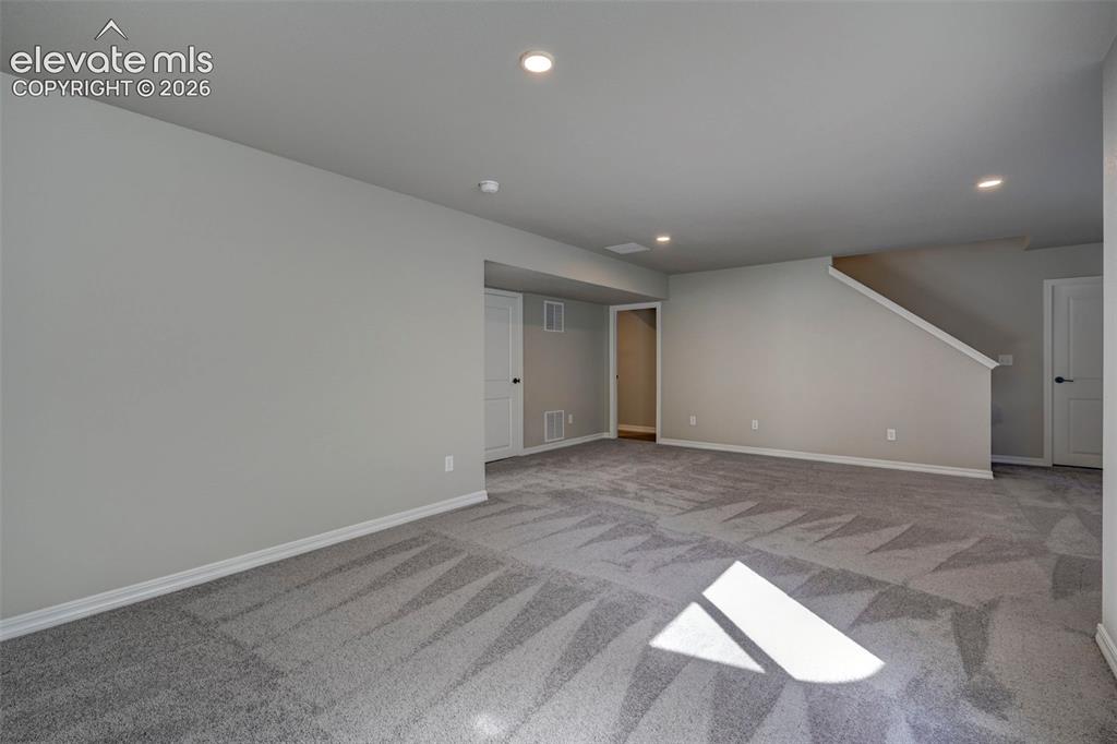 Image 18 of 27: Recreation Room