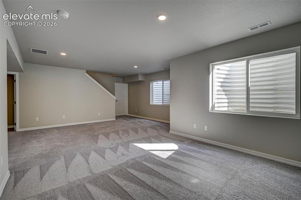 Image 21 of 27: Recreation Room