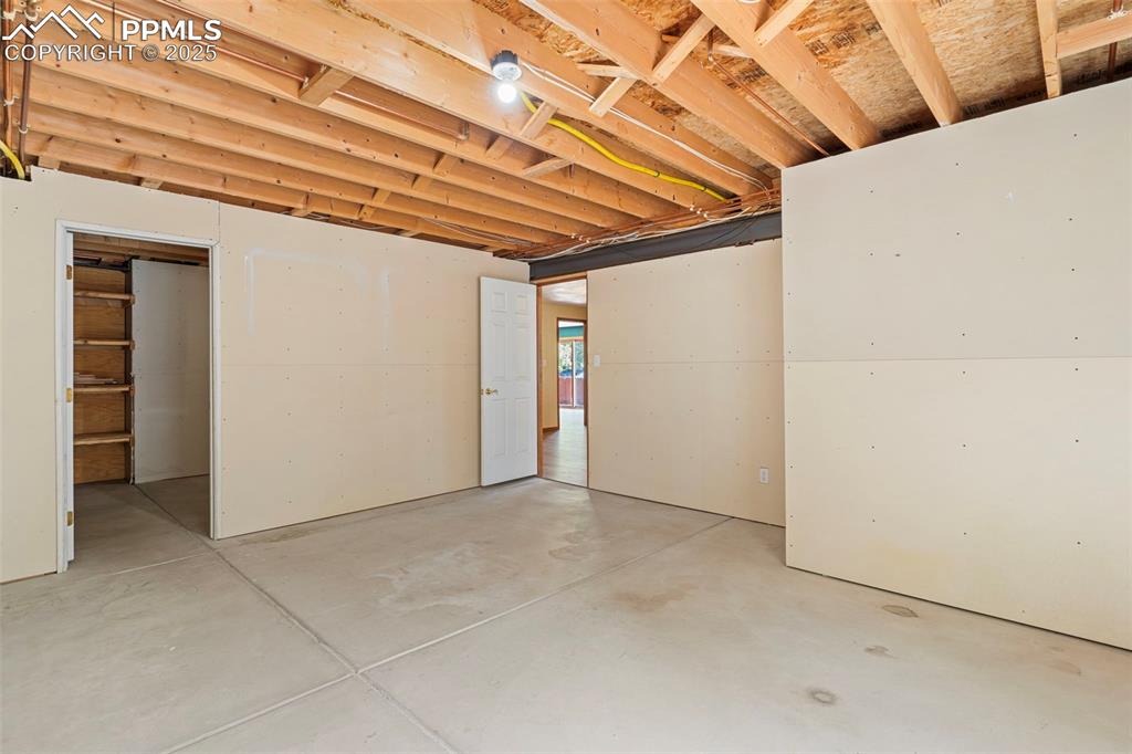 Image 31 of 34: Basement