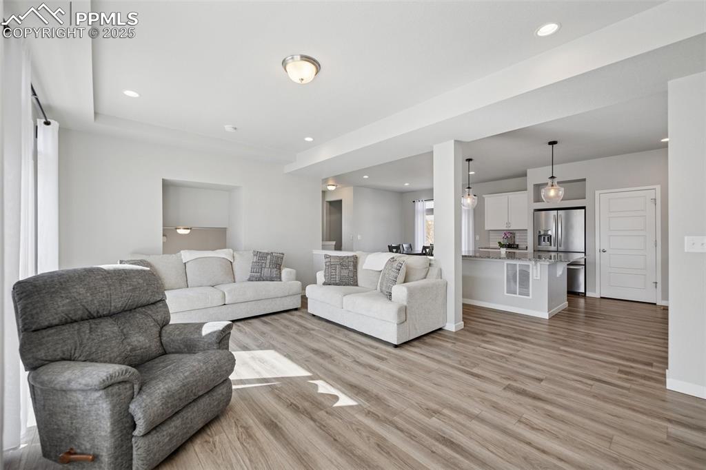 Image 8 of 18: Living Room
