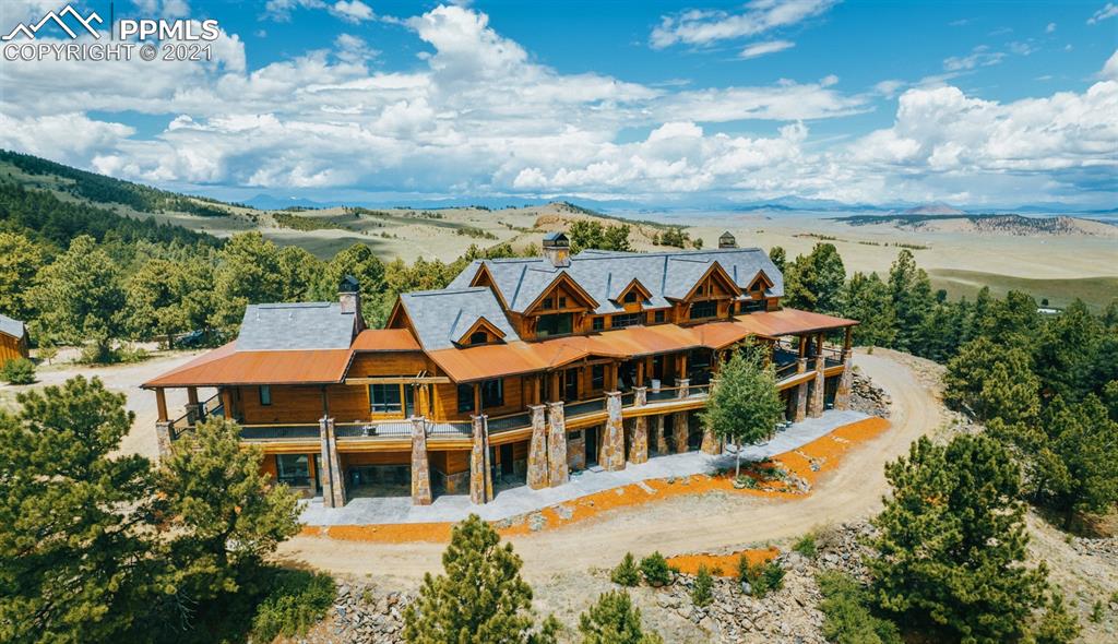 Listing 6803661, Image 2 of 49