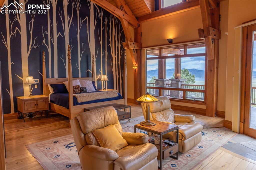Listing 6803661, Image 29 of 49