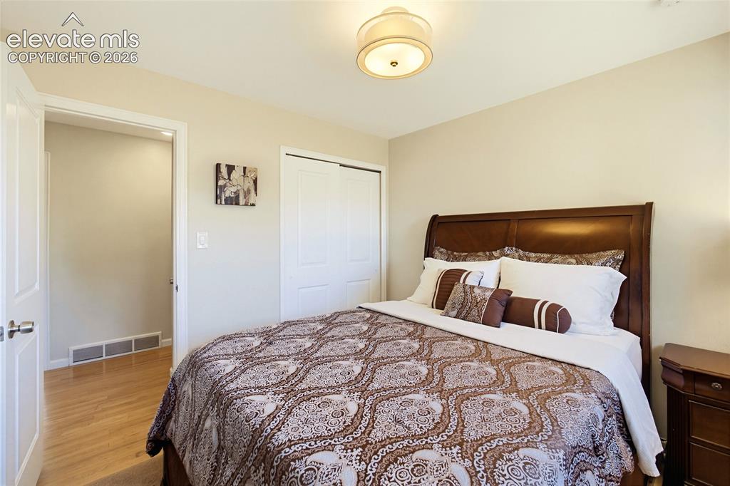 Image 12 of 29: Bedroom