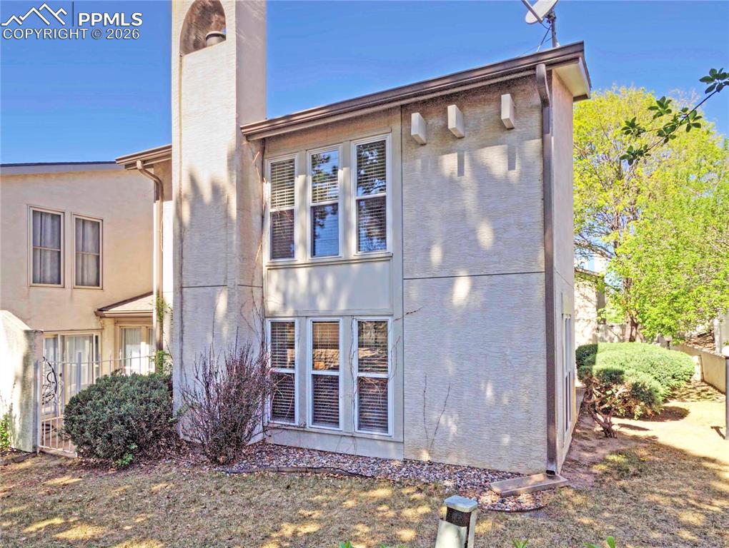 Image 28 of 33: Back of Structure