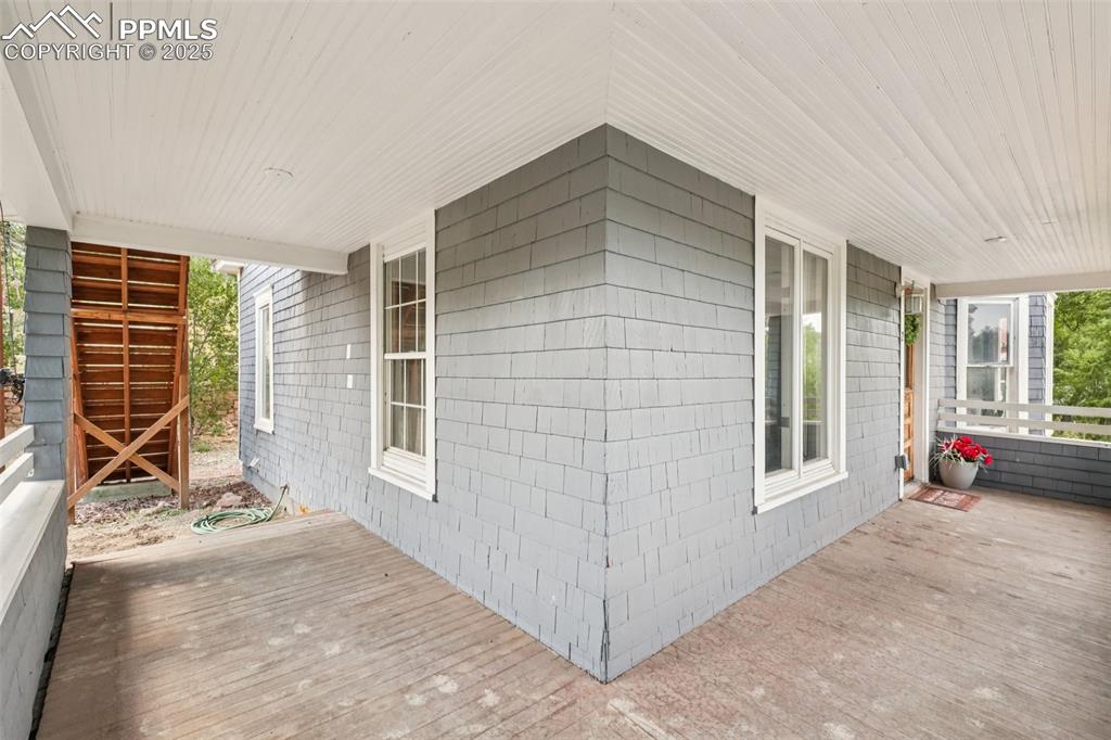 Image 48 of 49: Patio