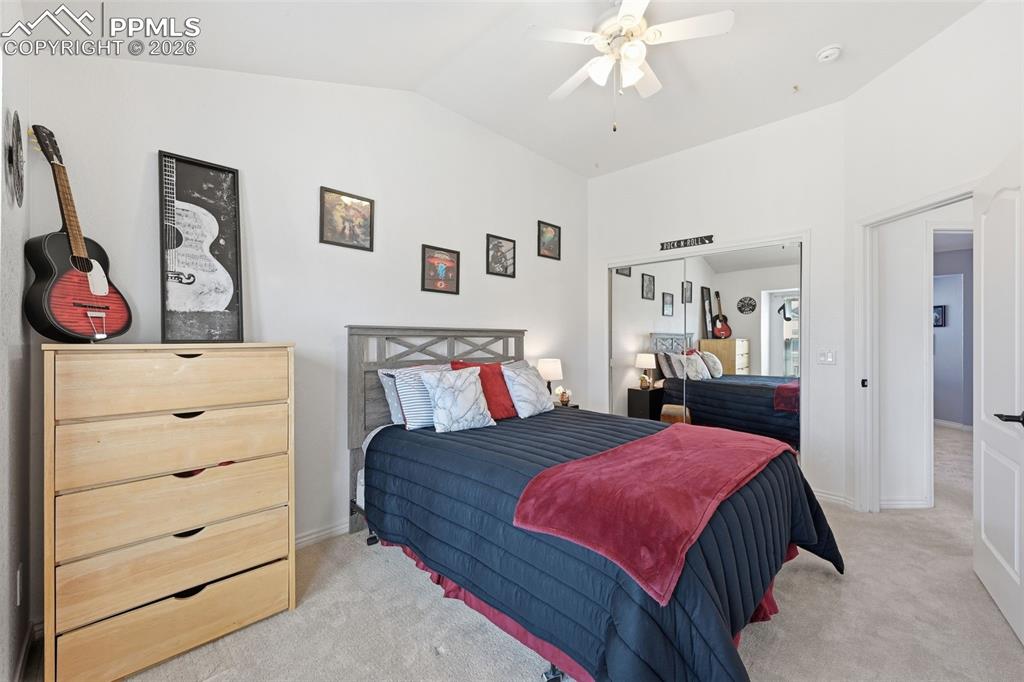 Image 19 of 38: Bedroom