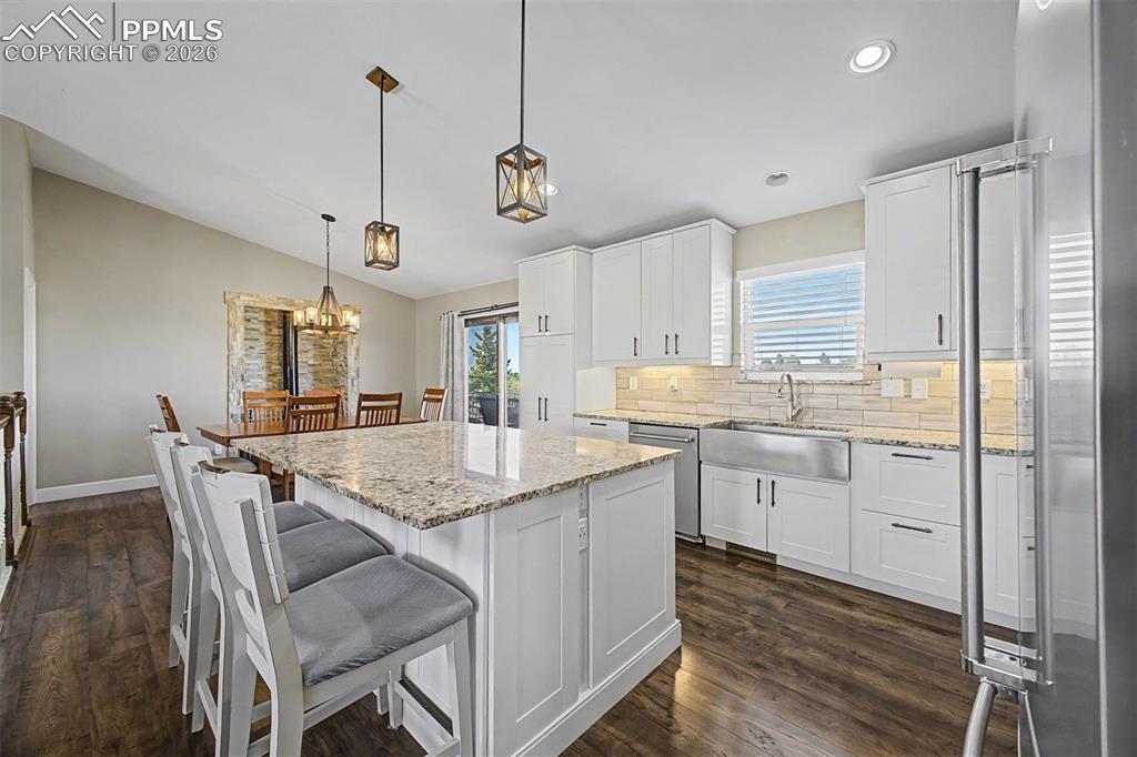 Image 8 of 48: Kitchen