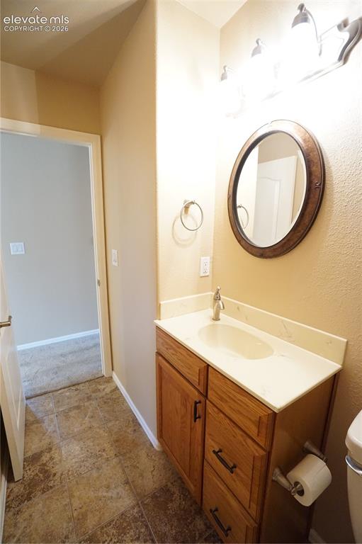 Image 16 of 33: Bathroom