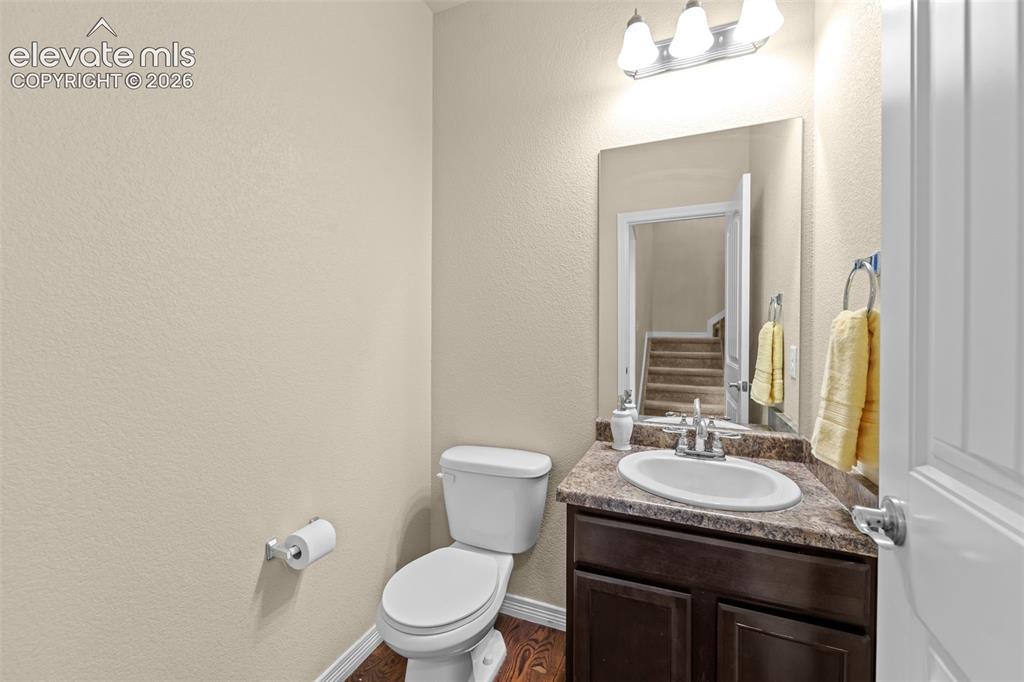 Image 16 of 44: Bathroom