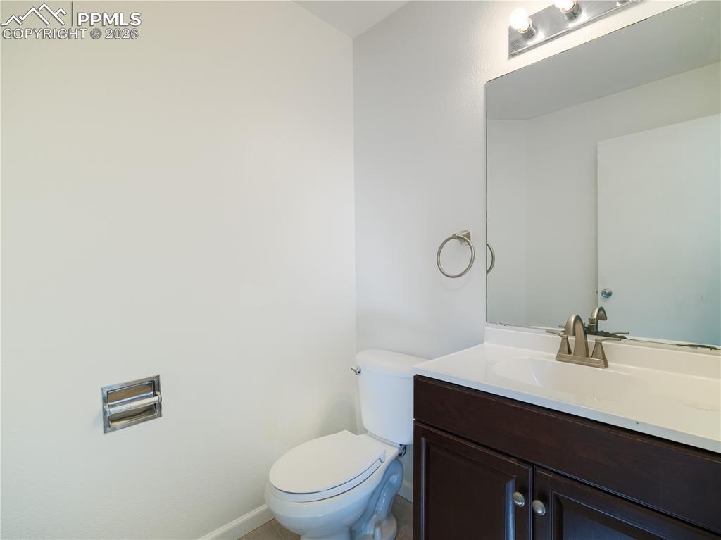 Image 14 of 28: Bathroom