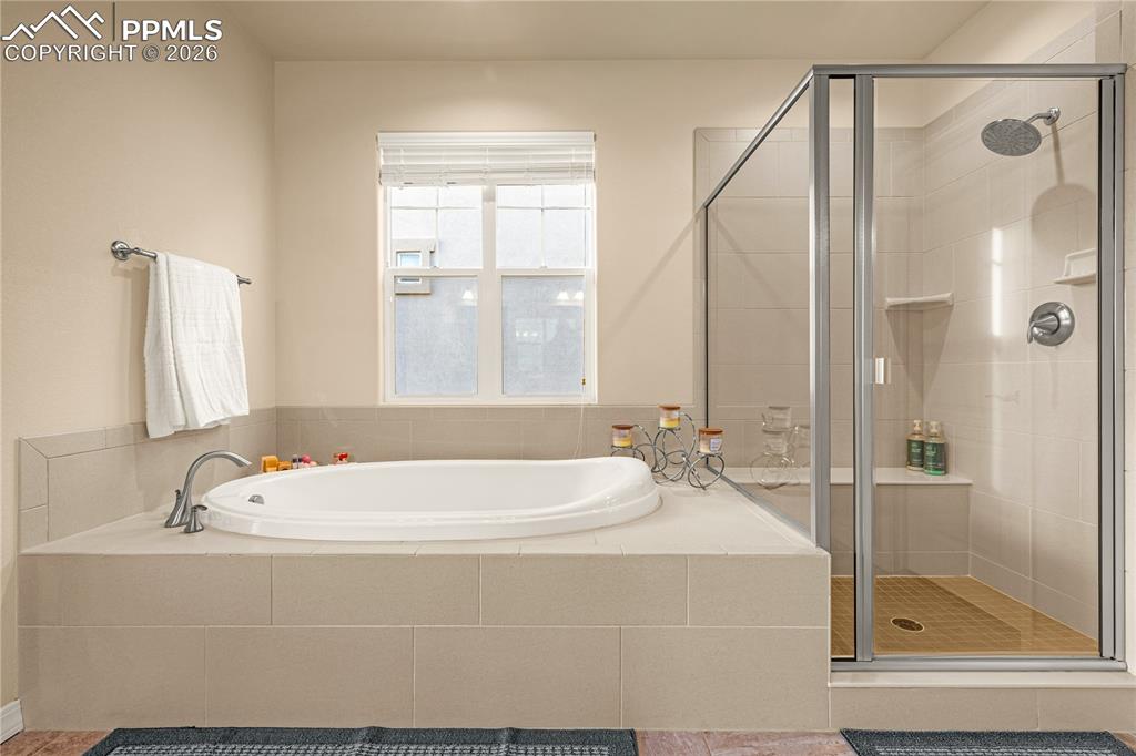 Image 17 of 35: Master Bathroom