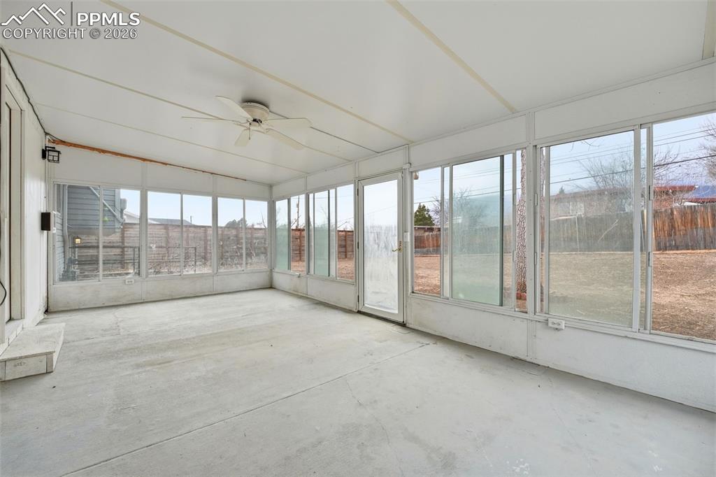 Image 25 of 50: Sun Room