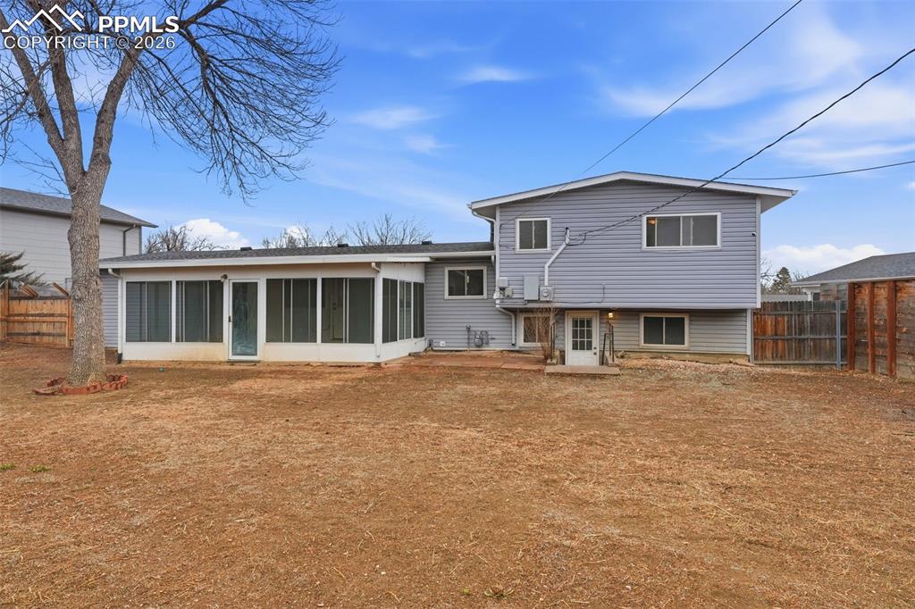 Image 41 of 50: Back of Structure