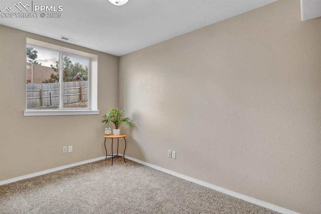 Image 30 of 41: Basement Bedroom #4
