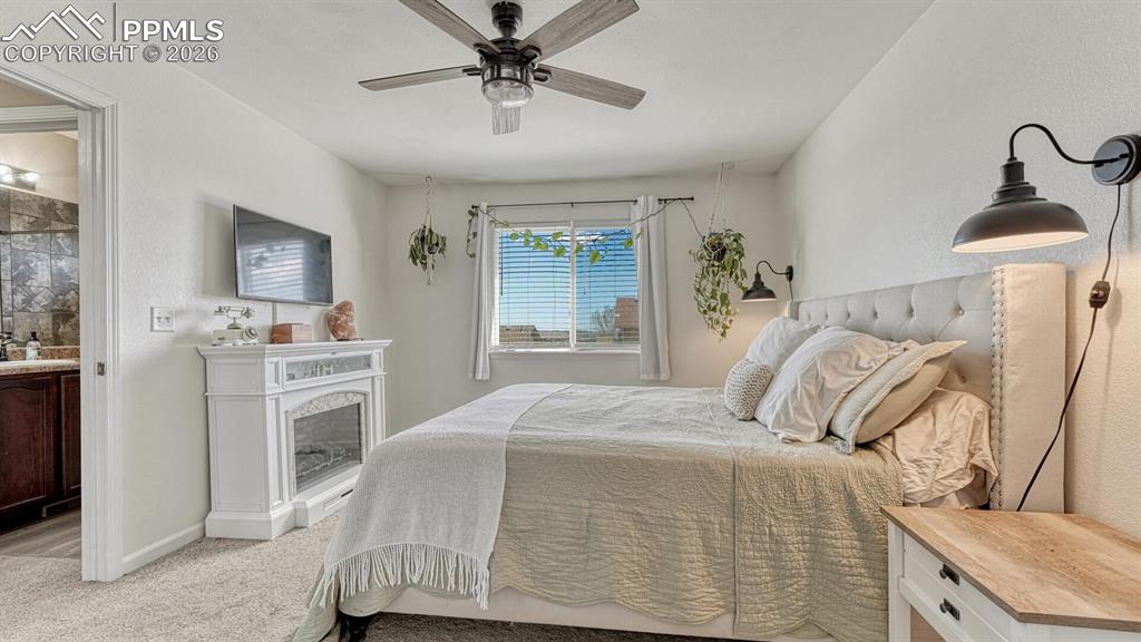 Image 16 of 40: Master Bedroom