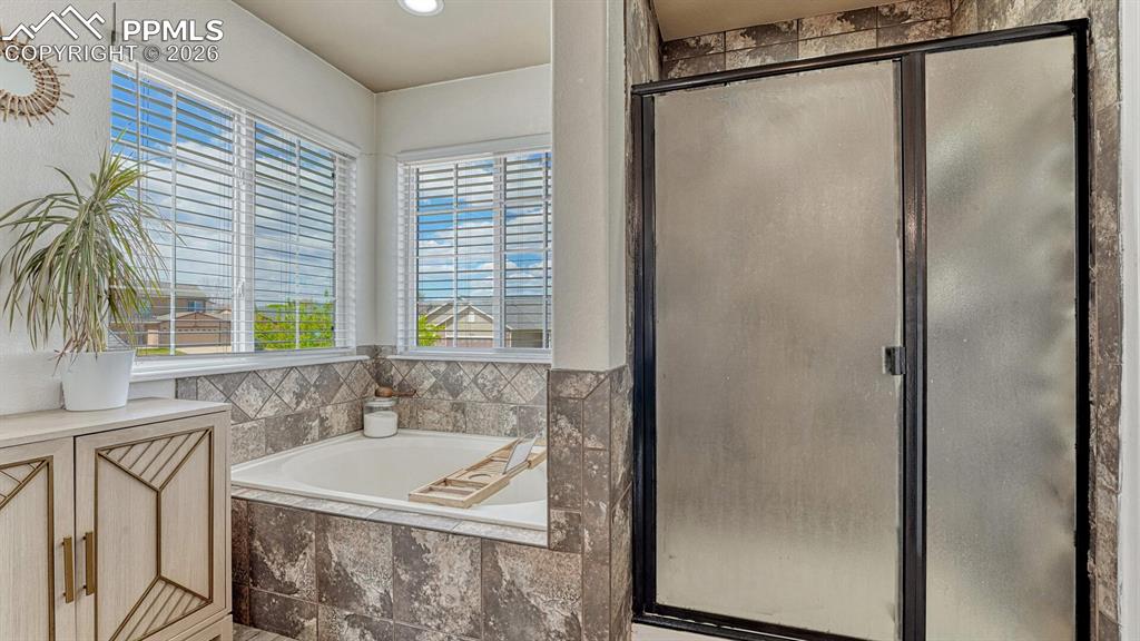 Image 19 of 40: Master Bathroom