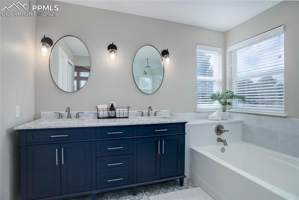 Image 18 of 31: Dual sink vanity