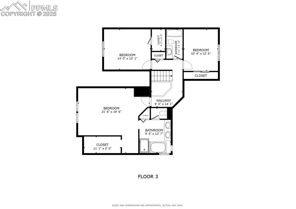 Image 30 of 31: Floor plan - upper level