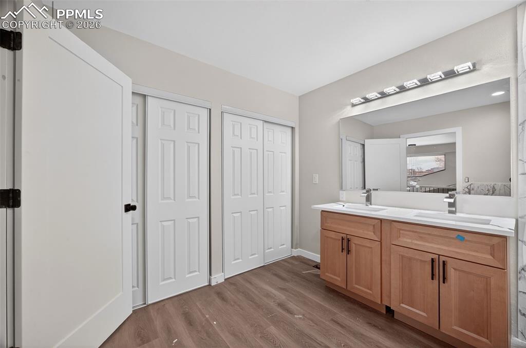 Image 41 of 50: Bathroom