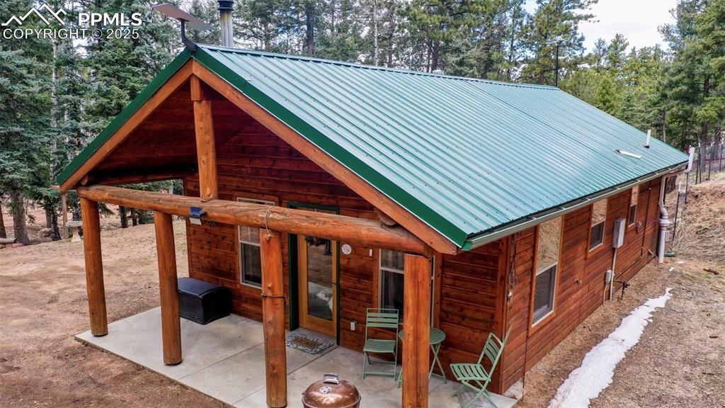 Image 2 of 44: Front of Structure