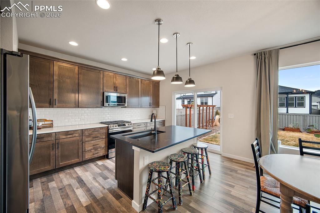 Image 10 of 43: Kitchen