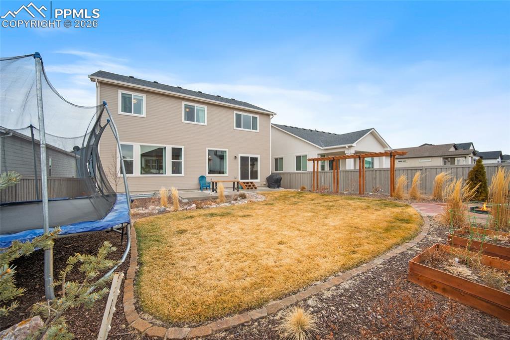 Image 34 of 43: Back of Structure