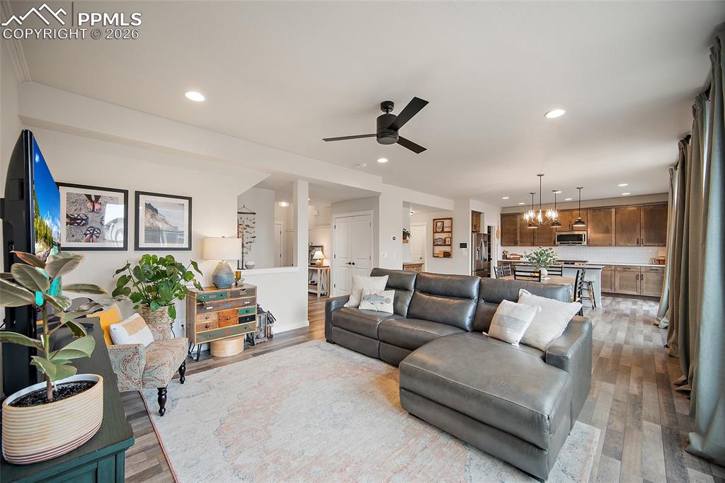 Image 7 of 43: Living Room