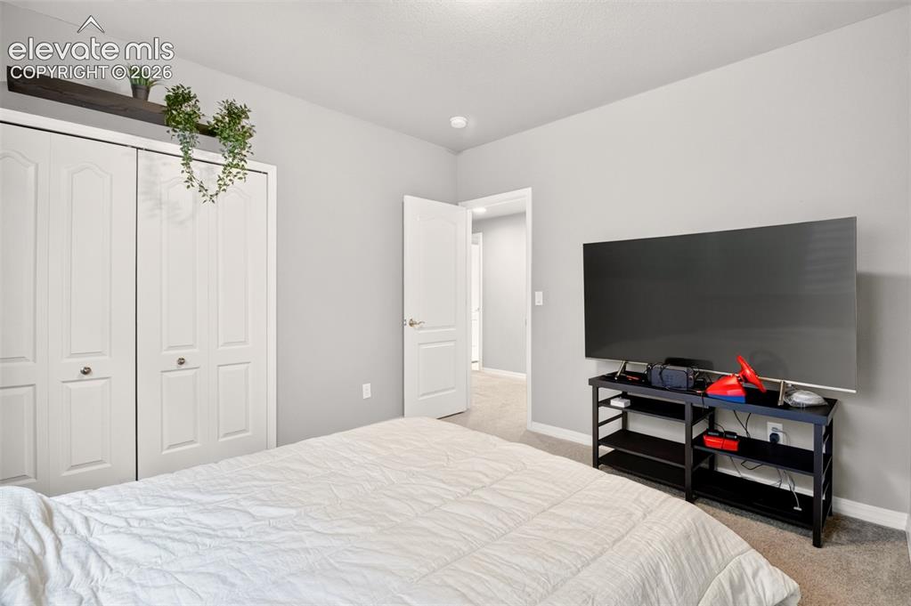 Image 20 of 40: Bedroom