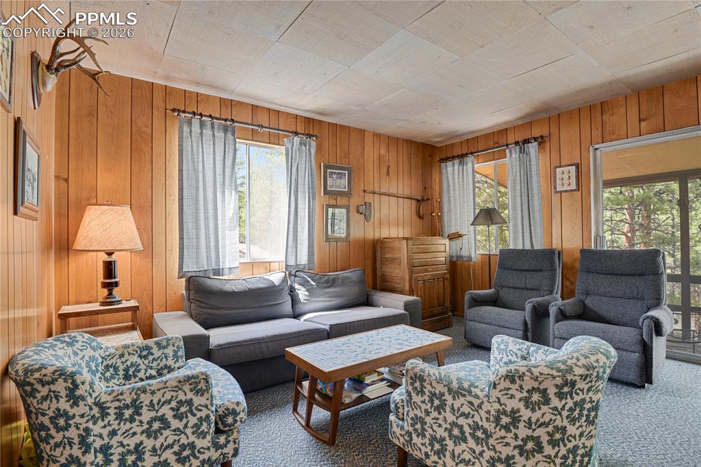 Image 8 of 48: Living Room