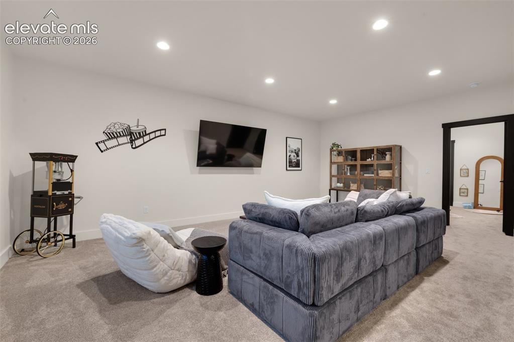 Image 19 of 29: Family Room