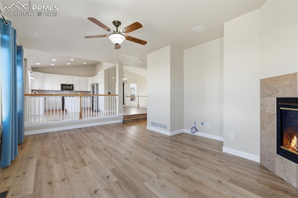 Image 17 of 48: View