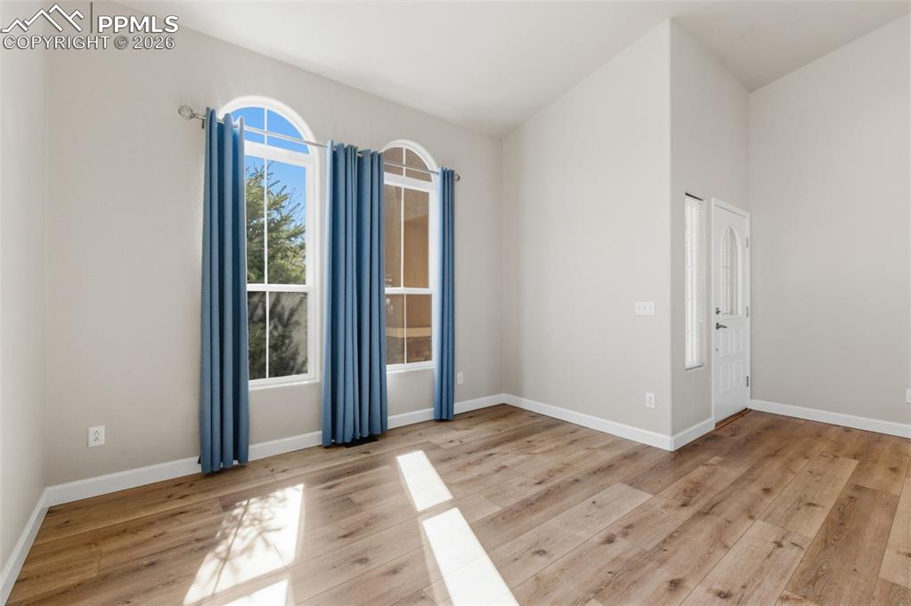 Image 8 of 48: Virtually staged